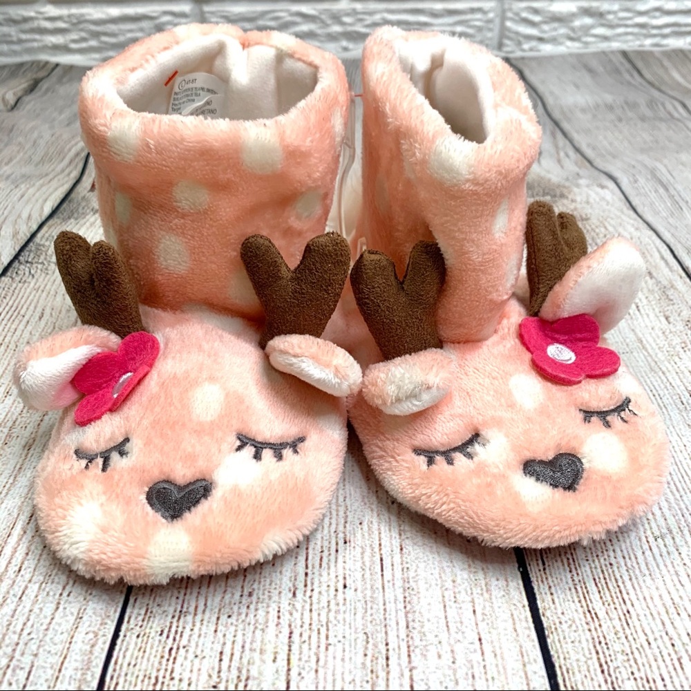 5/$25 Cat & Jack Fuzzy Sleepy Reindeer Slipper Boots - Picture 2 of 6